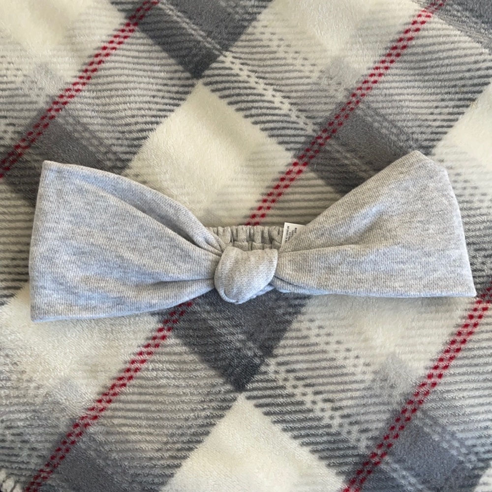 BRAND NEW aerie fleece stretchy headband